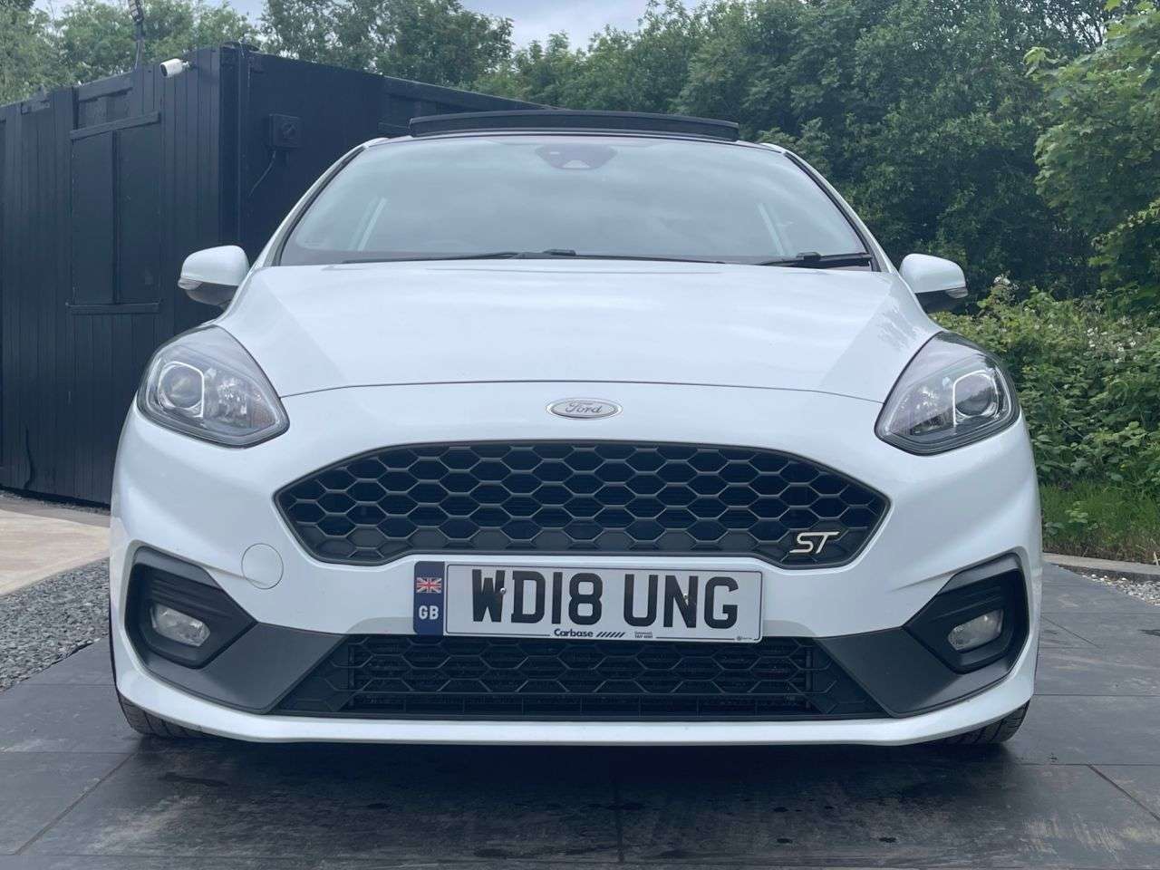 A 2018 FORD FIESTA 1.5T EcoBoost ST-3 Hatchback 3dr Petrol Manual Euro 6 (200 ps) WELL MAINTAI A 2018 FORD FIESTA 1.5T EcoBoost ST-3 Hatchback 3dr Petrol Manual Euro 6 (200 ps) WELL MAINTAI