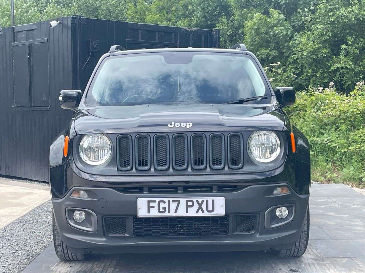 A 2017 JEEP RENEGADE 1.6 MultiJetII Longitude SUV 5dr Diesel Manual Euro 6 (s/s) (120 ps) REAR S A 2017 JEEP RENEGADE 1.6 MultiJetII Longitude SUV 5dr Diesel Manual Euro 6 (s/s) (120 ps) REAR S