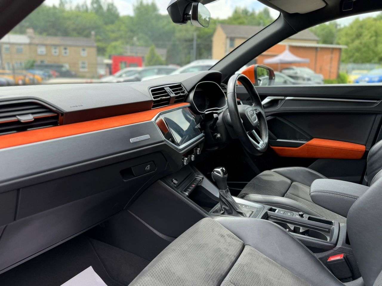 2021 AUDI Q3 2021 AUDI Q3
