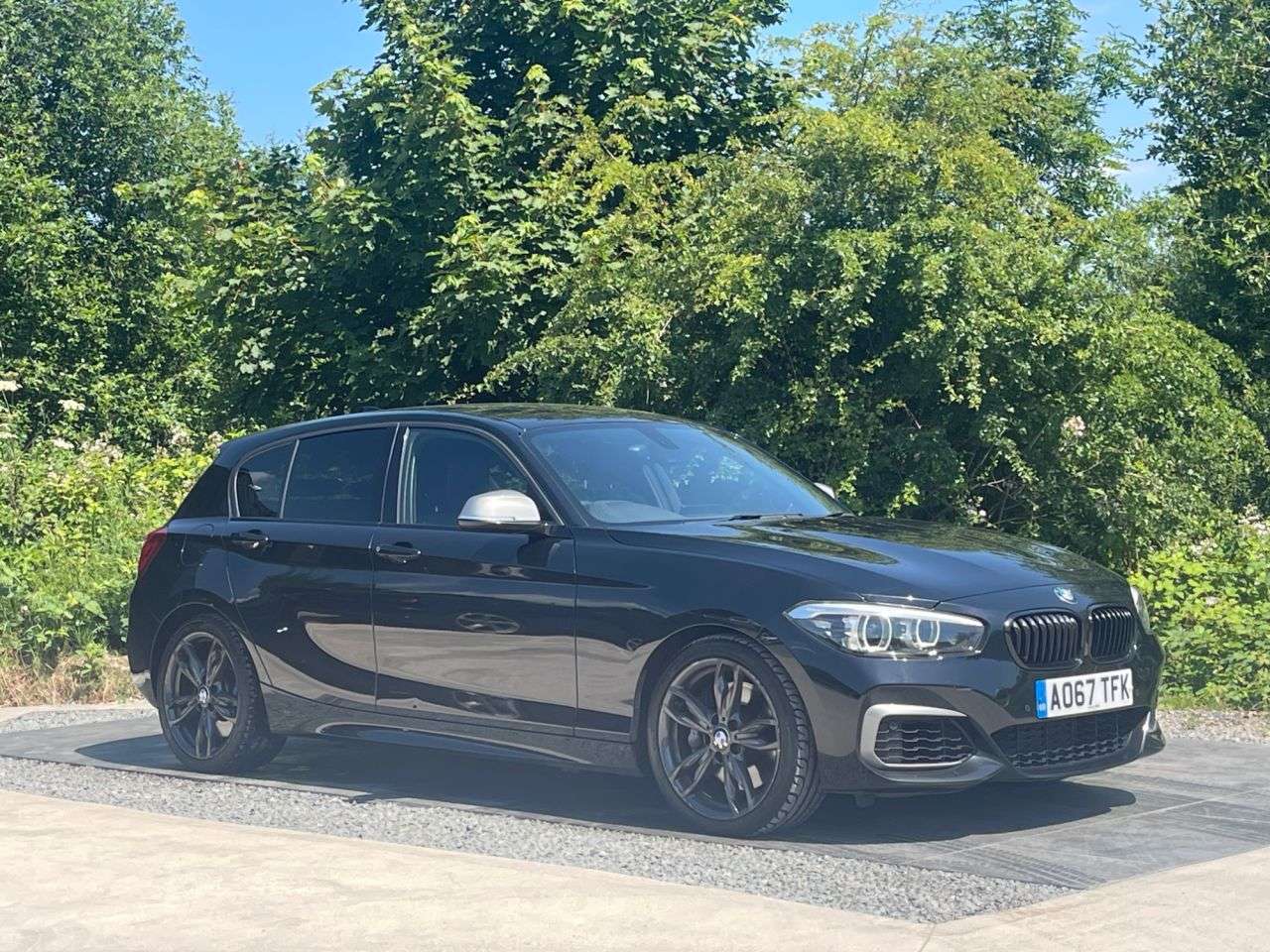 2017 BMW 1 SERIES 2017 BMW 1 SERIES