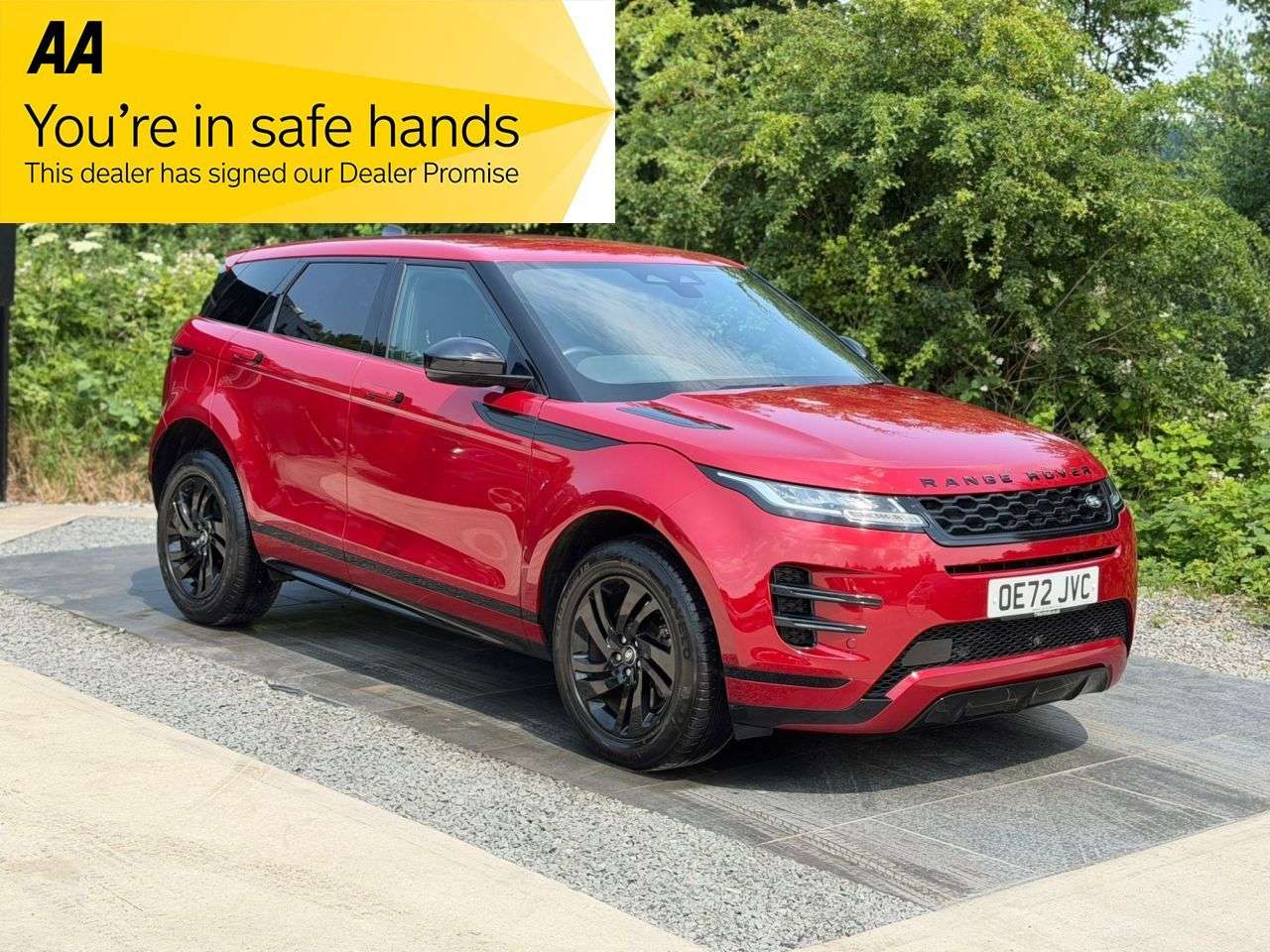 A 2022 LAND ROVER RANGE ROVER EVOQUE 2.0 D200 MHEV R-Dynamic S SUV 5dr Diesel Auto 4WD Euro 6 (s/s) (204 ps) SAT A 2022 LAND ROVER RANGE ROVER EVOQUE 2.0 D200 MHEV R-Dynamic S SUV 5dr Diesel Auto 4WD Euro 6 (s/s) (204 ps) SAT