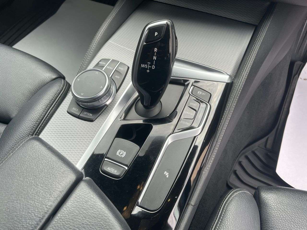 2018 BMW 5 SERIES 2018 BMW 5 SERIES