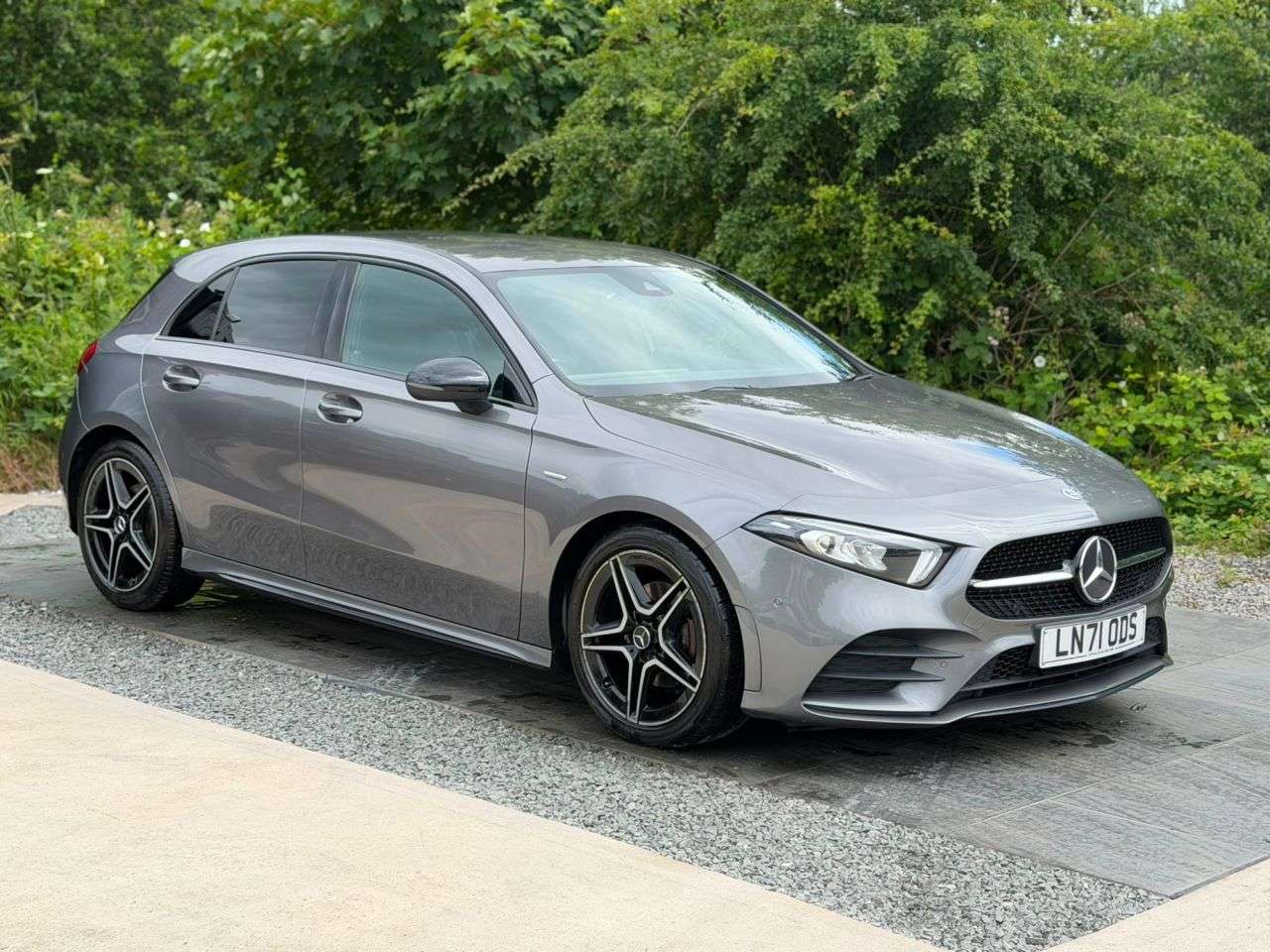 A 2021 MERCEDES-BENZ A CLASS 1.3 A200 AMG Line Edition (Executive) Hatchback 5dr Petrol 7G-DCT Euro 6 (s A 2021 MERCEDES-BENZ A CLASS 1.3 A200 AMG Line Edition (Executive) Hatchback 5dr Petrol 7G-DCT Euro 6 (s