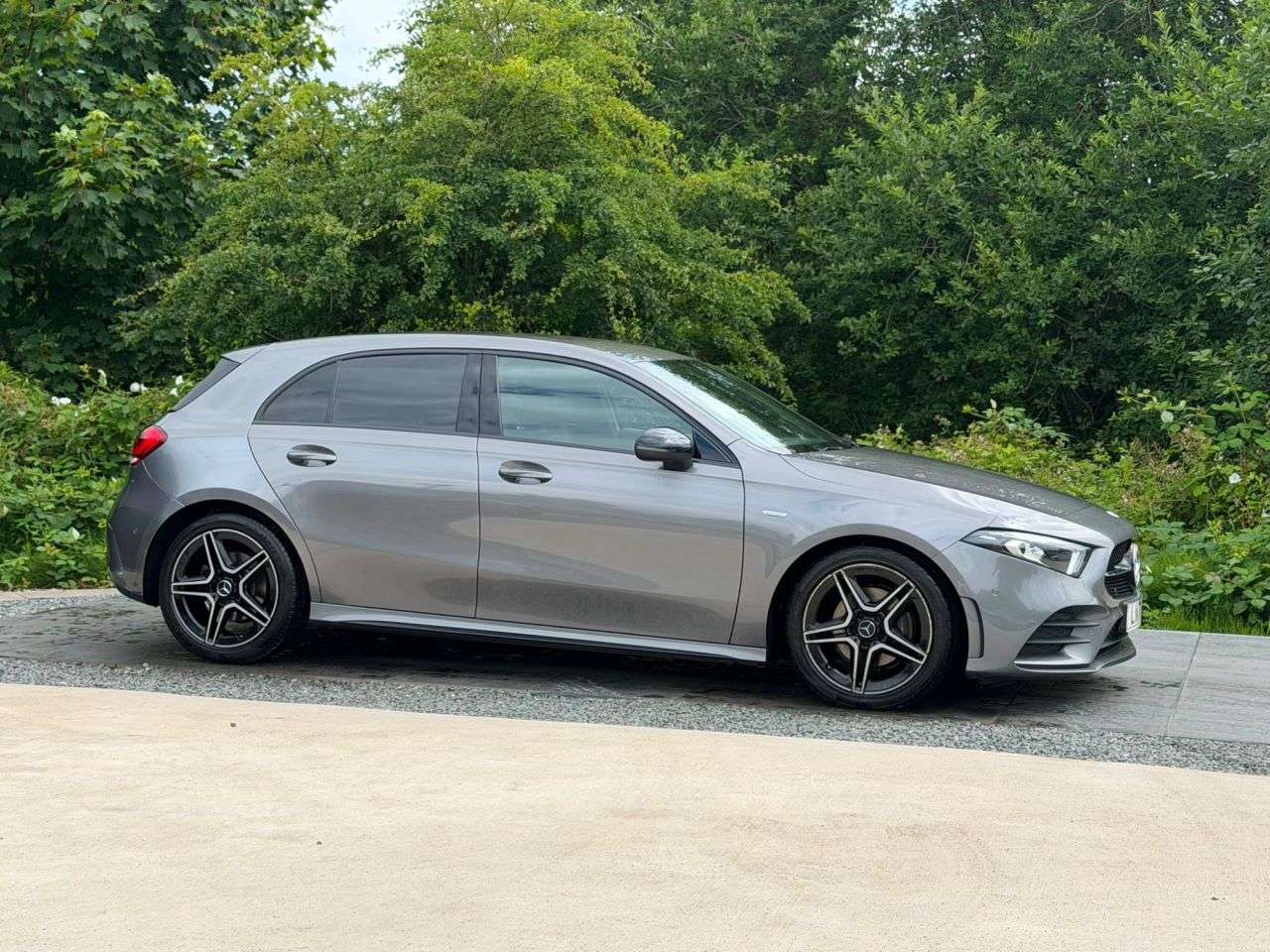 2021 MERCEDES-BENZ A CLASS 2021 MERCEDES-BENZ A CLASS