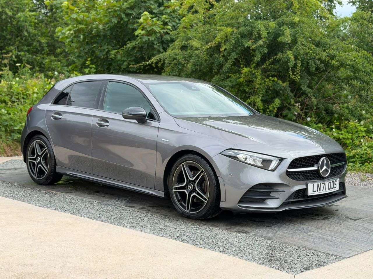 2021 MERCEDES-BENZ A CLASS 2021 MERCEDES-BENZ A CLASS