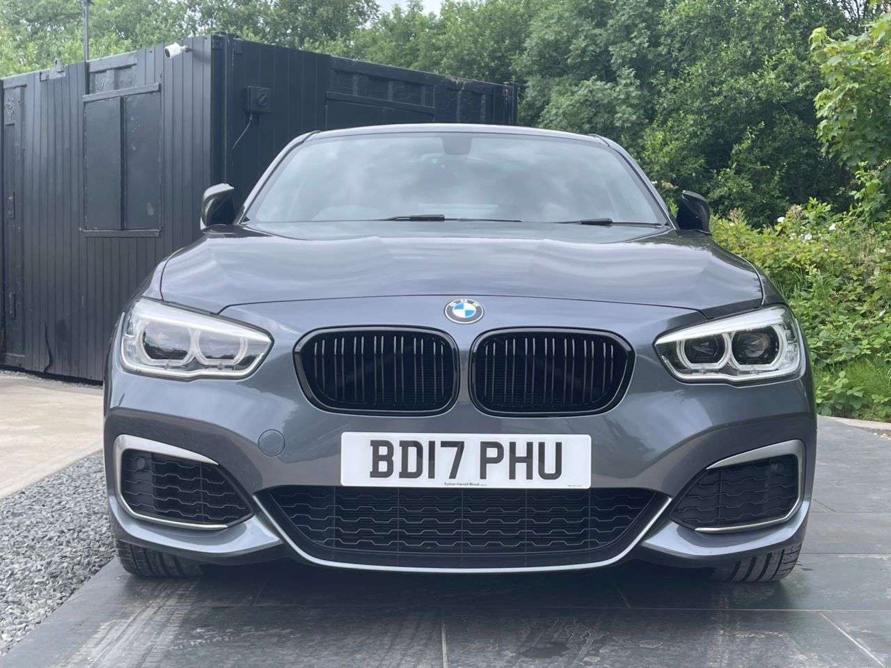 2017 BMW 1 SERIES 2017 BMW 1 SERIES