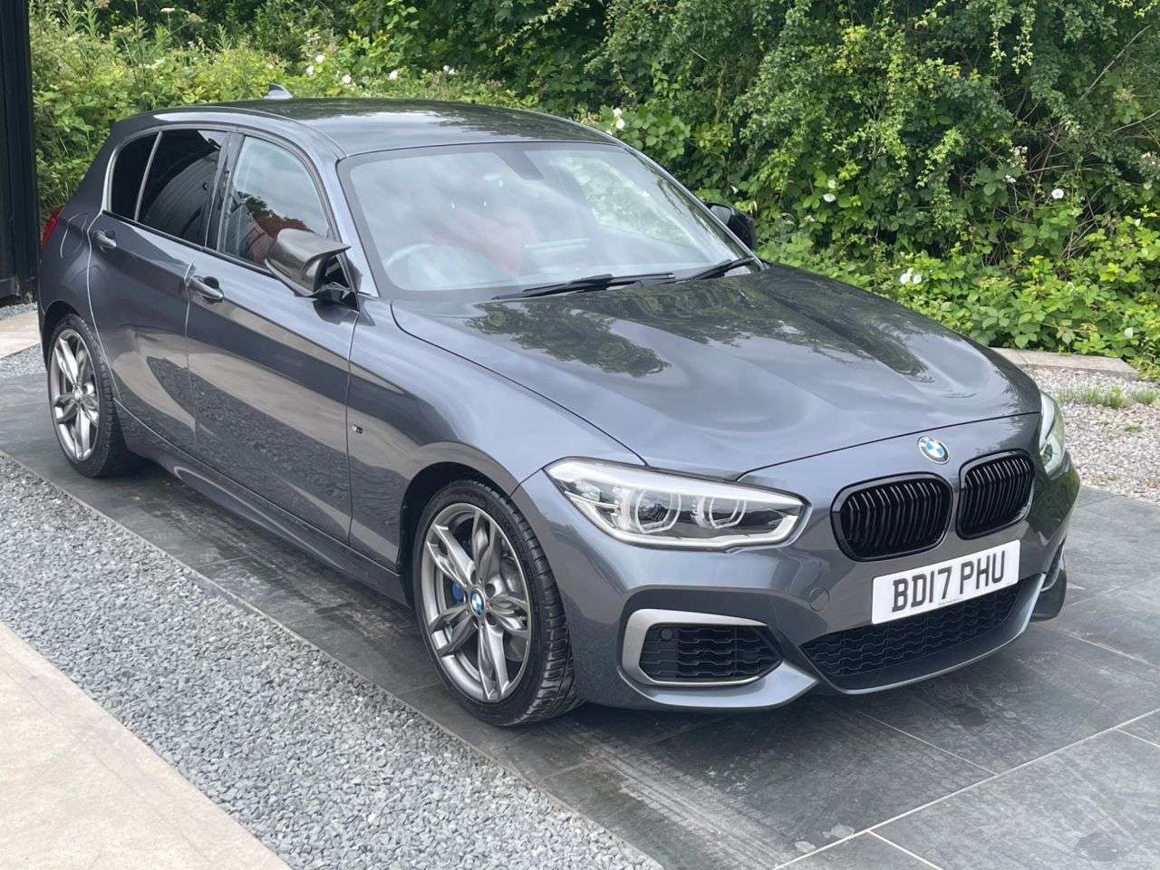 2017 BMW 1 SERIES 2017 BMW 1 SERIES