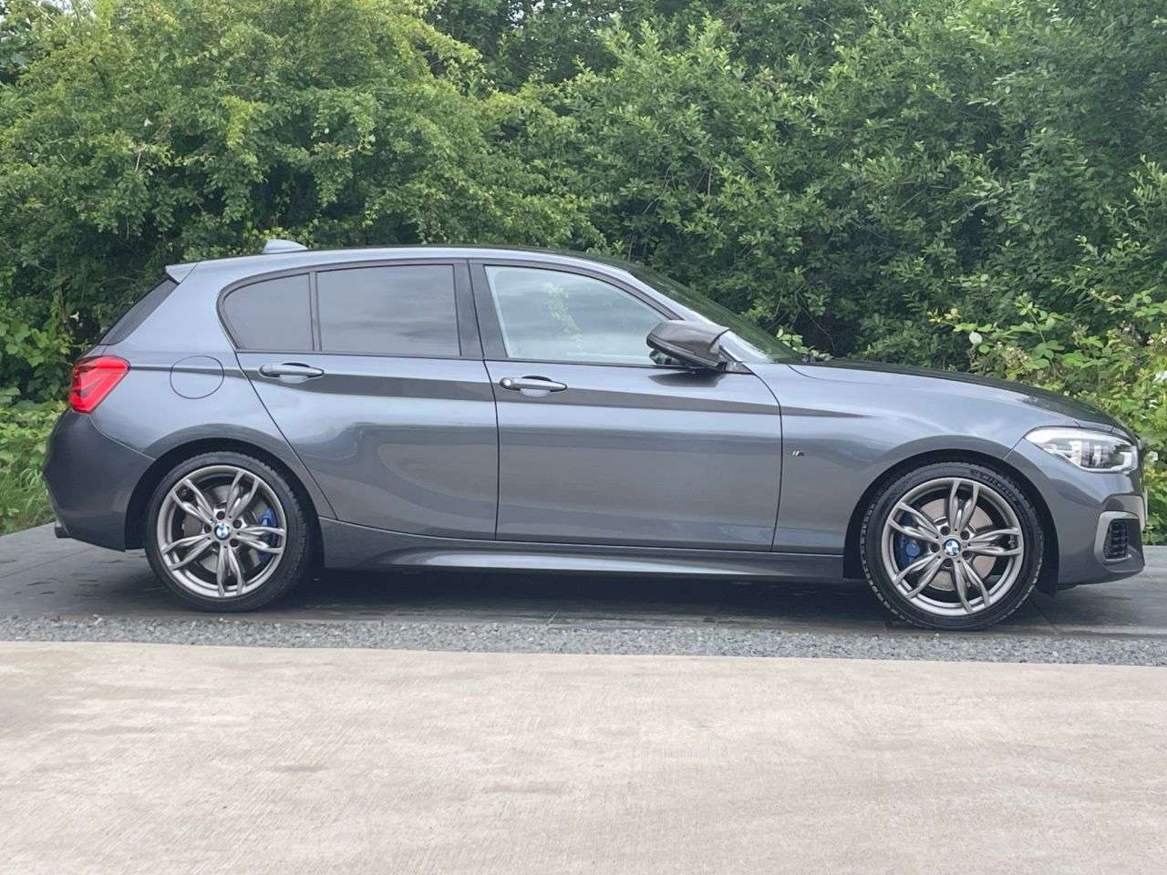 2017 BMW 1 SERIES 2017 BMW 1 SERIES