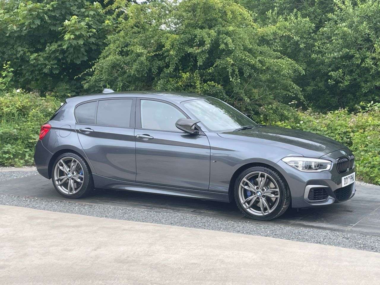 2017 BMW 1 SERIES 2017 BMW 1 SERIES