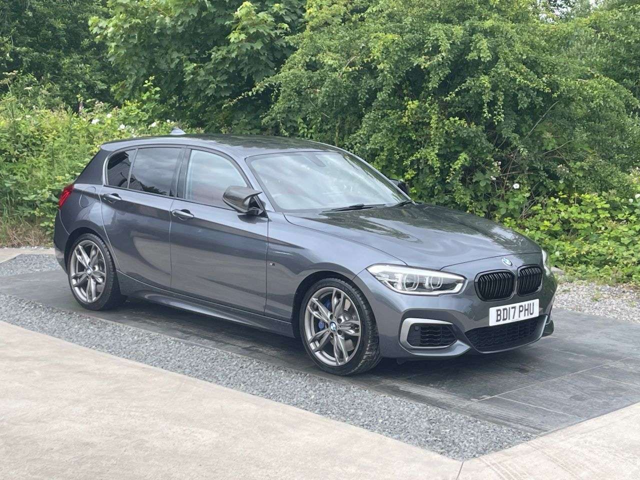 2017 BMW 1 SERIES 2017 BMW 1 SERIES