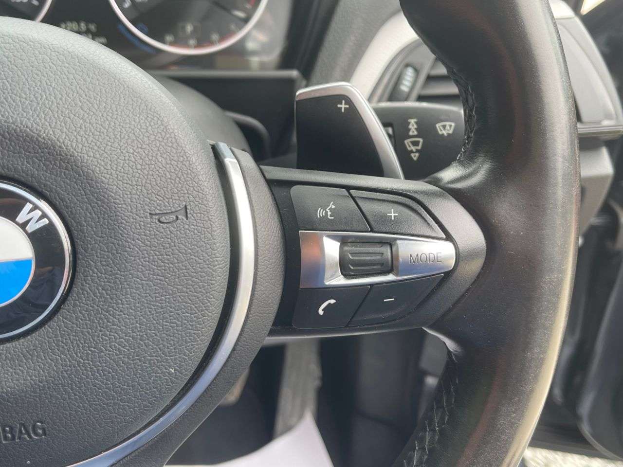 2017 BMW 1 SERIES 2017 BMW 1 SERIES