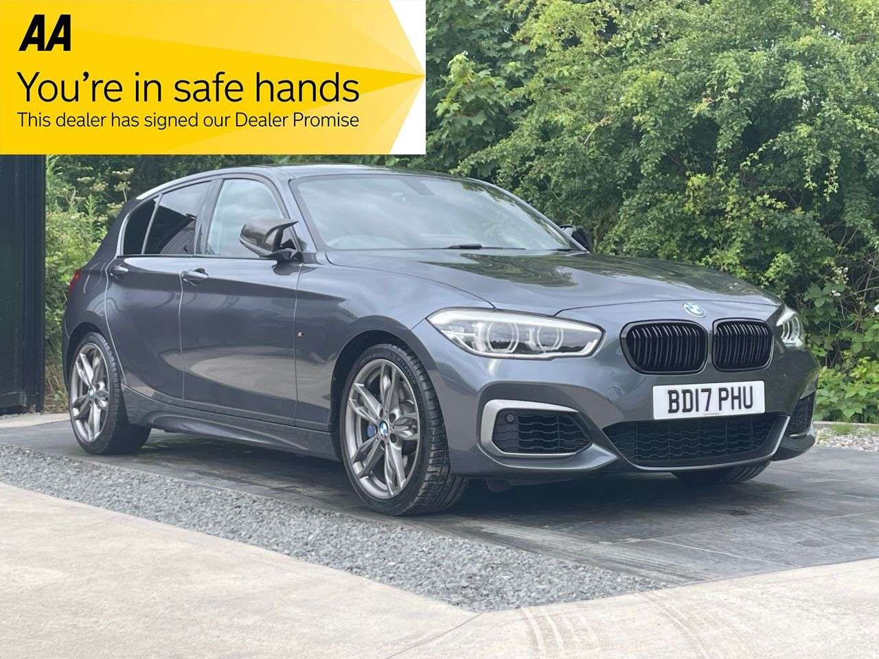 A 2017 BMW 1 SERIES 3.0 M140i Hatchback 5dr Petrol Auto Euro 6 (s/s) (340 ps) MASSIVE SPECIFICA A 2017 BMW 1 SERIES 3.0 M140i Hatchback 5dr Petrol Auto Euro 6 (s/s) (340 ps) MASSIVE SPECIFICA