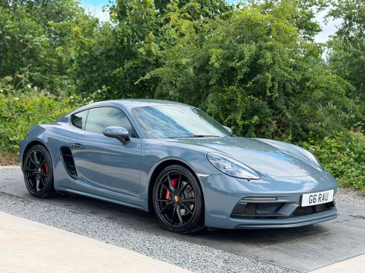A 2018 PORSCHE 718 CAYMAN 2.5T GTS Coupe 2dr Petrol PDK Euro 6 (s/s) (365 ps) A 2018 PORSCHE 718 CAYMAN 2.5T GTS Coupe 2dr Petrol PDK Euro 6 (s/s) (365 ps)