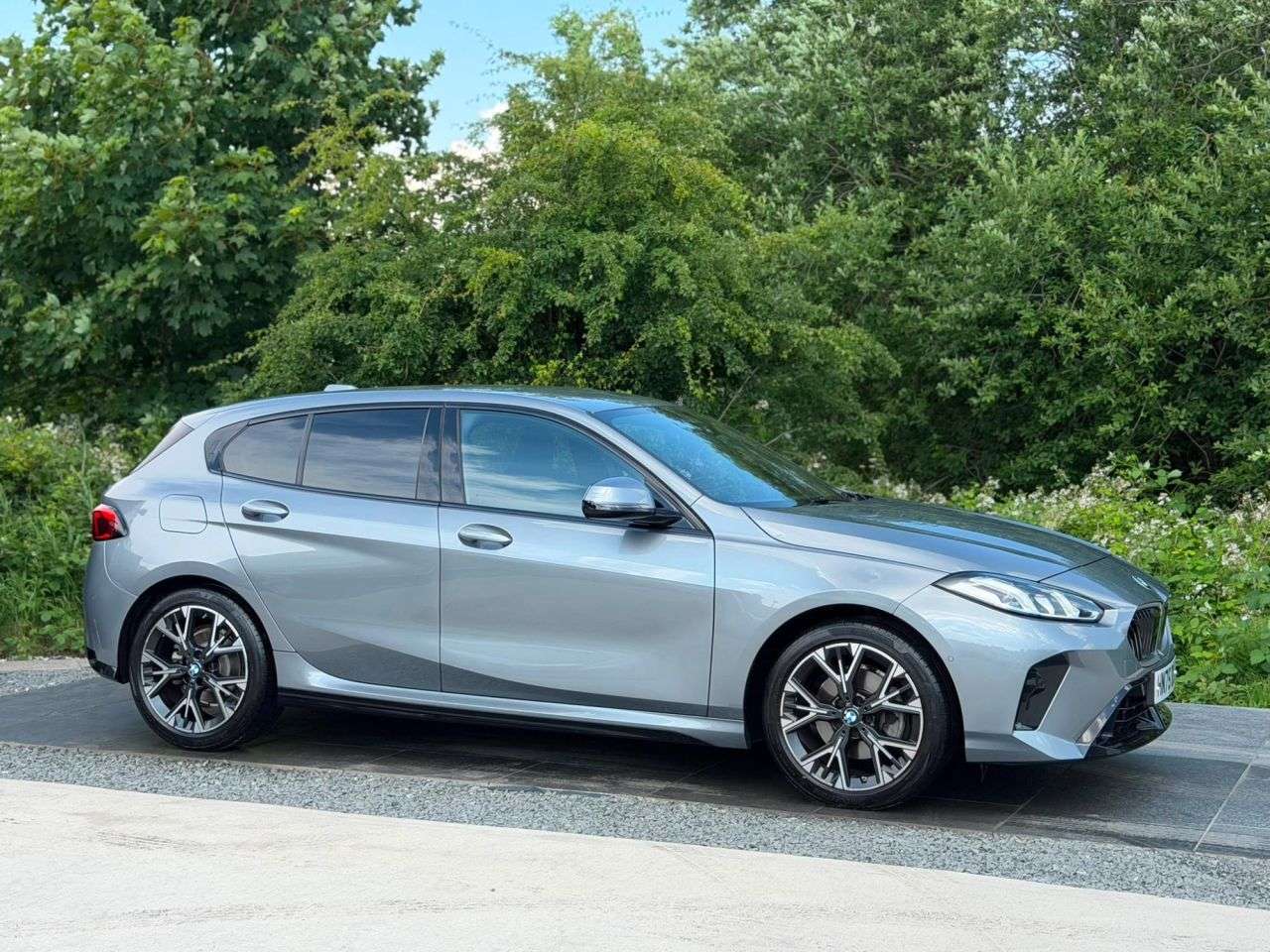 2025 BMW 1 SERIES 2025 BMW 1 SERIES