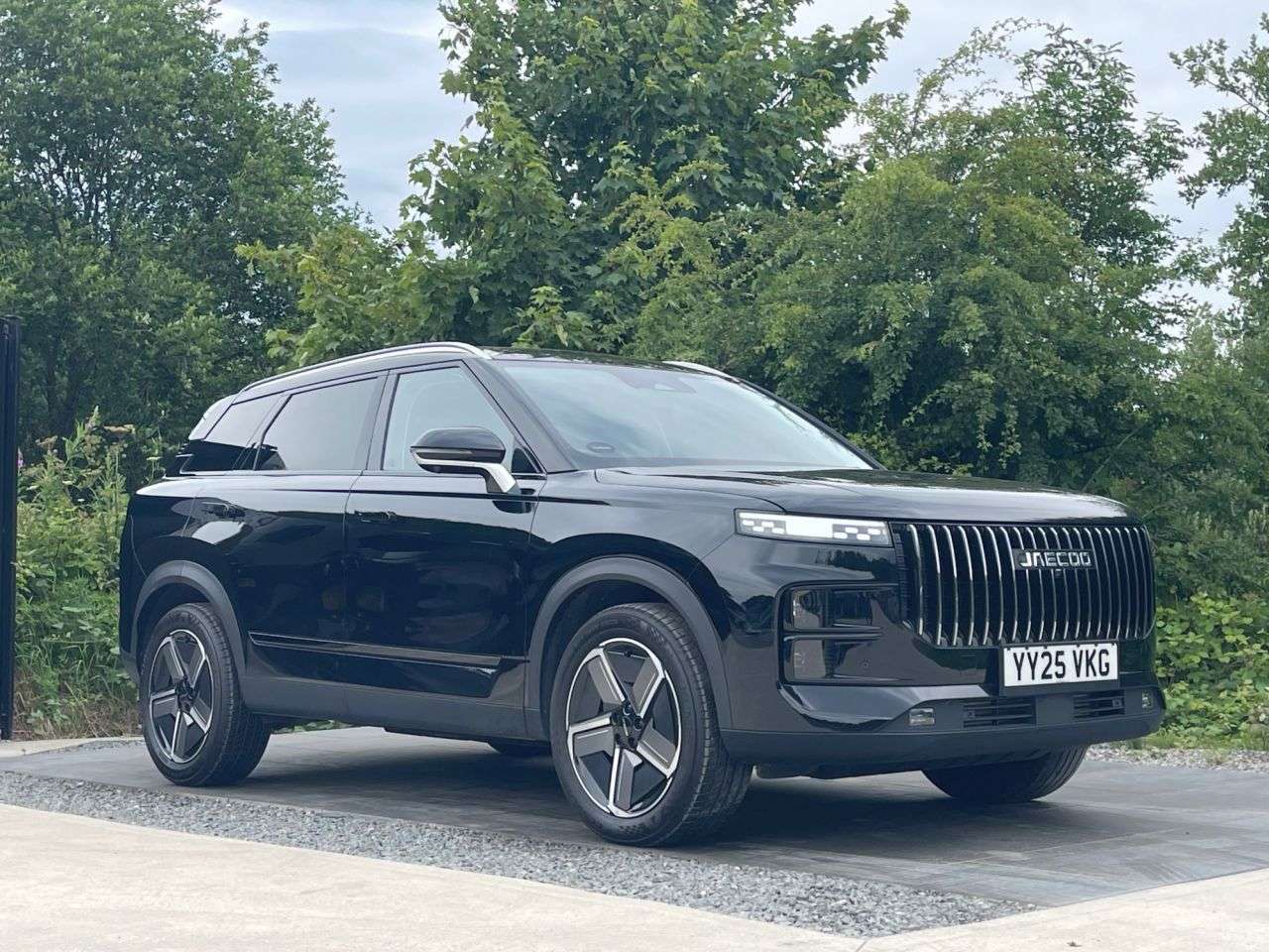 A 2025 JAECOO 7 1.6T Deluxe SUV 5dr Petrol DCT Euro 6 (s/s) (147 ps) PAN ROOF WIRELESS CHAR A 2025 JAECOO 7 1.6T Deluxe SUV 5dr Petrol DCT Euro 6 (s/s) (147 ps) PAN ROOF WIRELESS CHAR