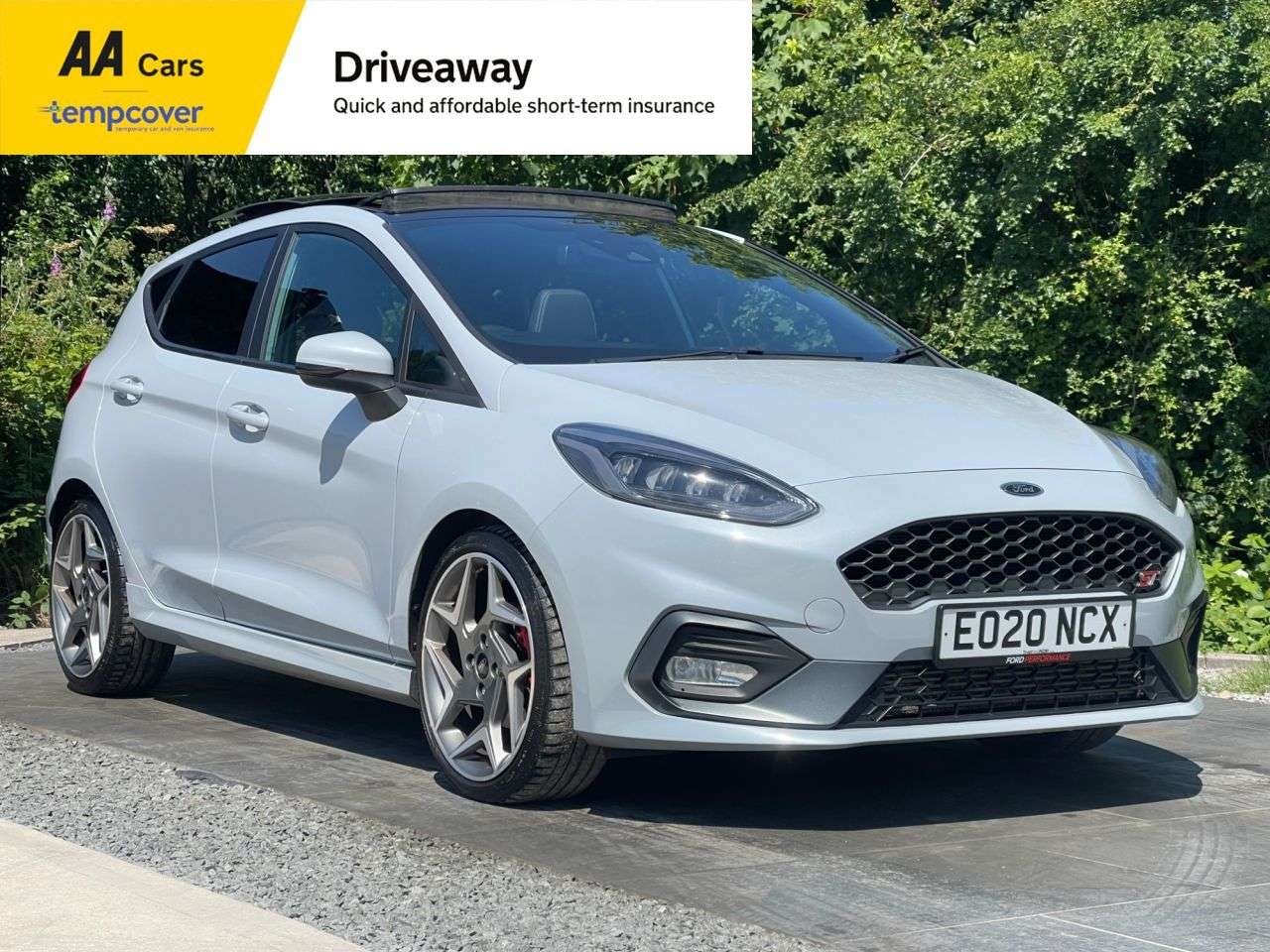 A 2020 FORD FIESTA 1.5T EcoBoost ST-3 Hatchback 5dr Petrol Manual Euro 6 (s/s) (200 ps) 6 MONT A 2020 FORD FIESTA 1.5T EcoBoost ST-3 Hatchback 5dr Petrol Manual Euro 6 (s/s) (200 ps) 6 MONT
