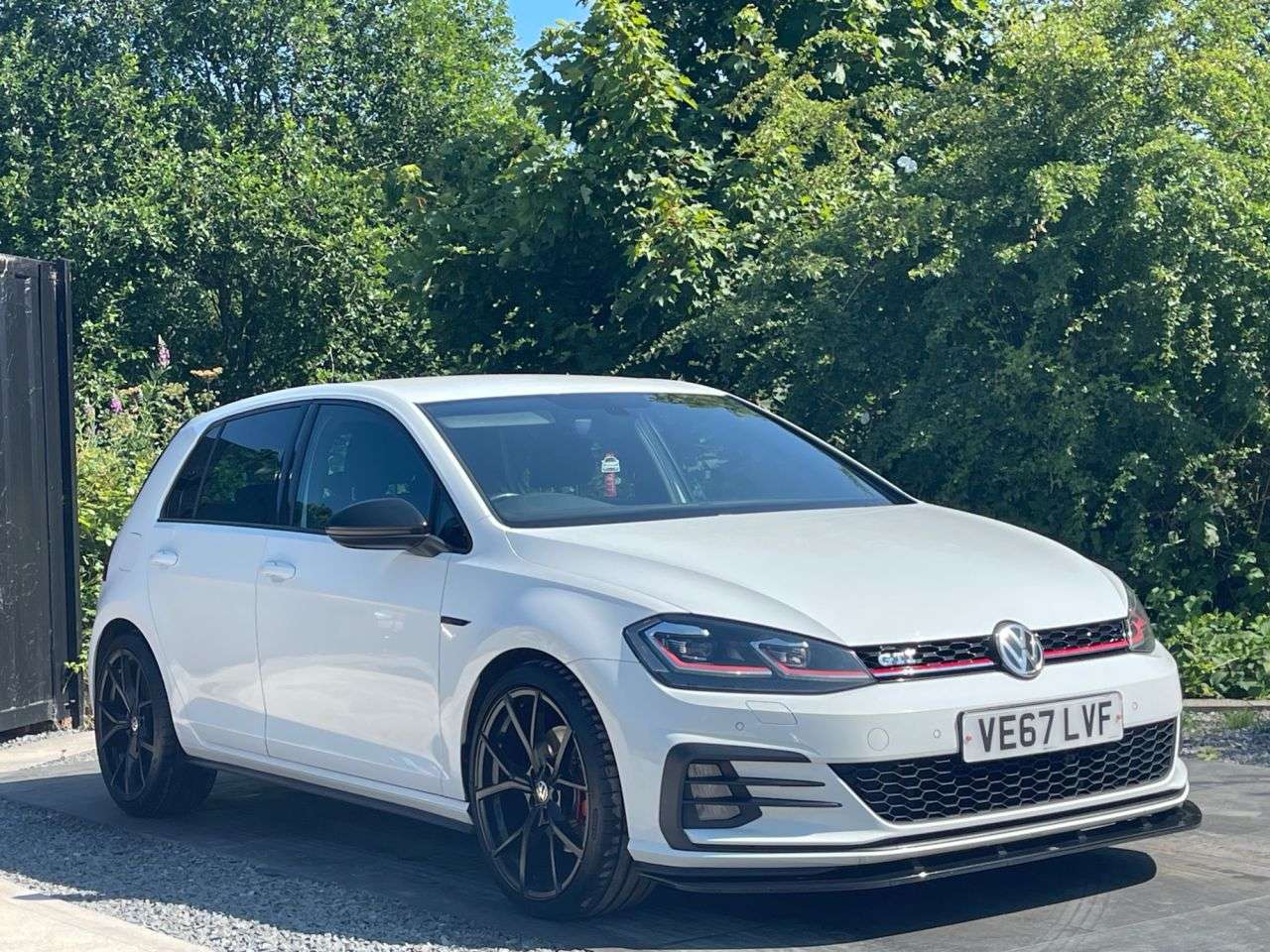 2017 VOLKSWAGEN GOLF 2017 VOLKSWAGEN GOLF