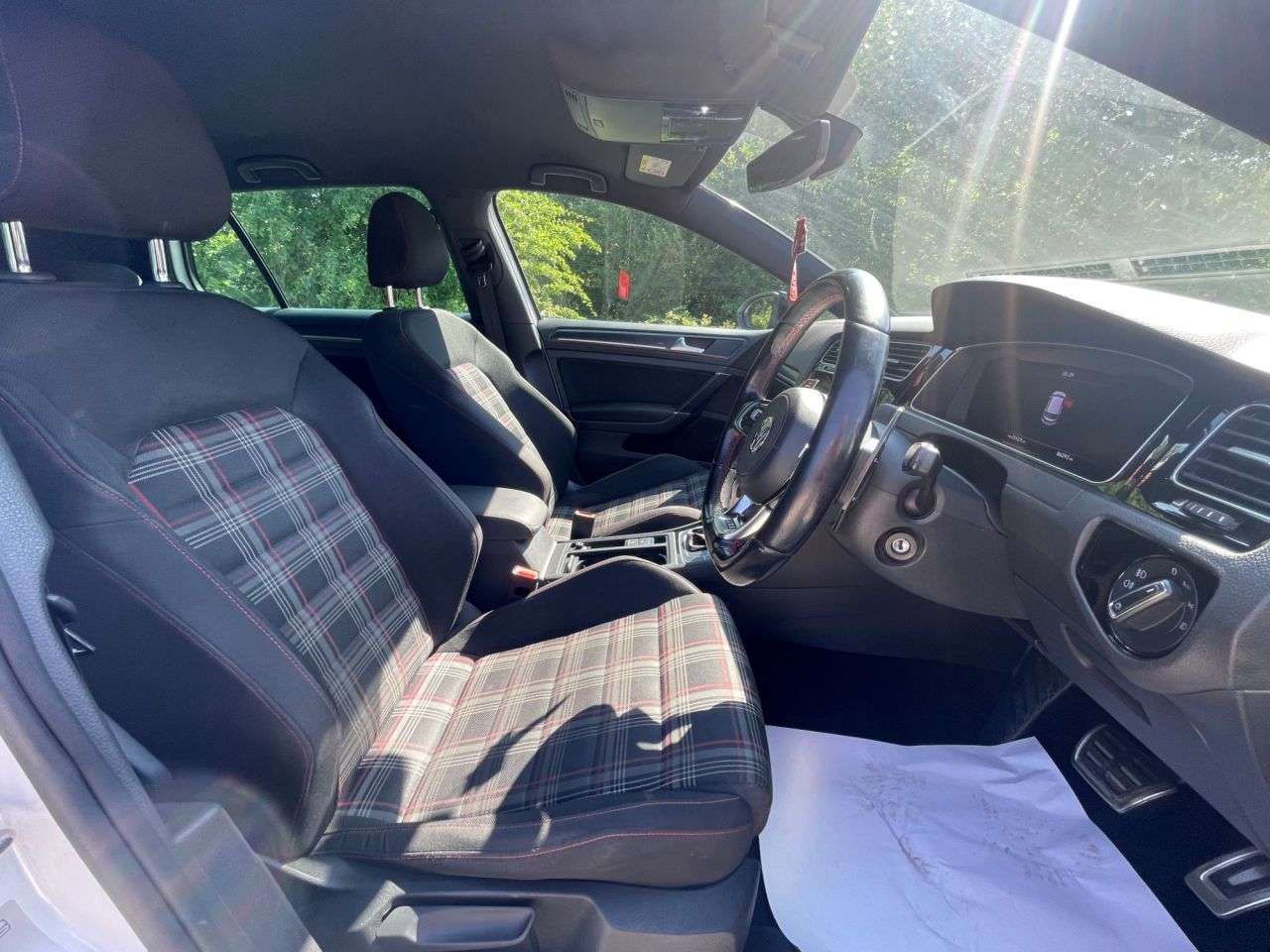 2017 VOLKSWAGEN GOLF 2017 VOLKSWAGEN GOLF
