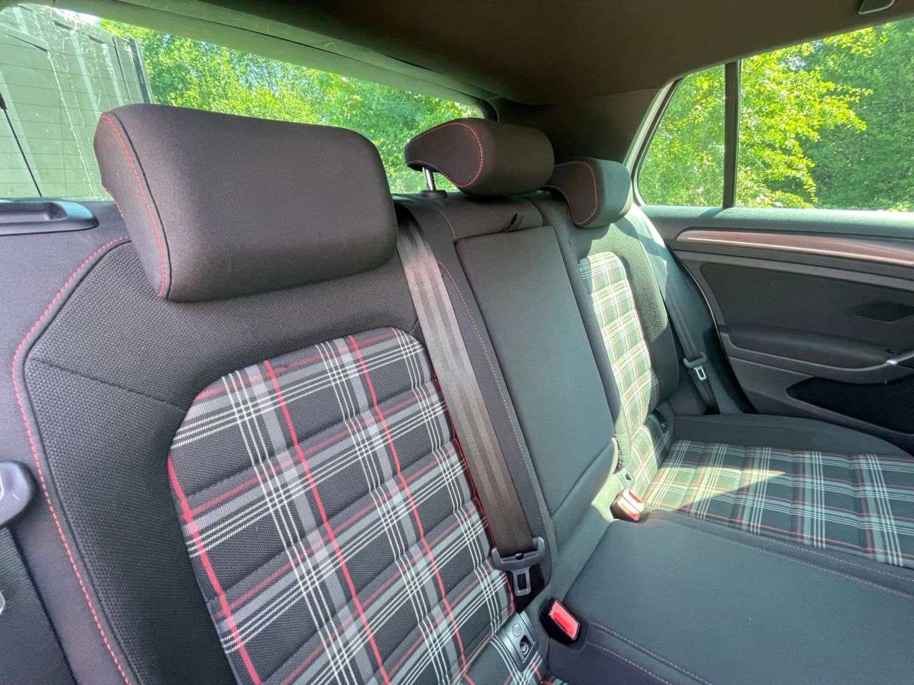 2017 VOLKSWAGEN GOLF 2017 VOLKSWAGEN GOLF