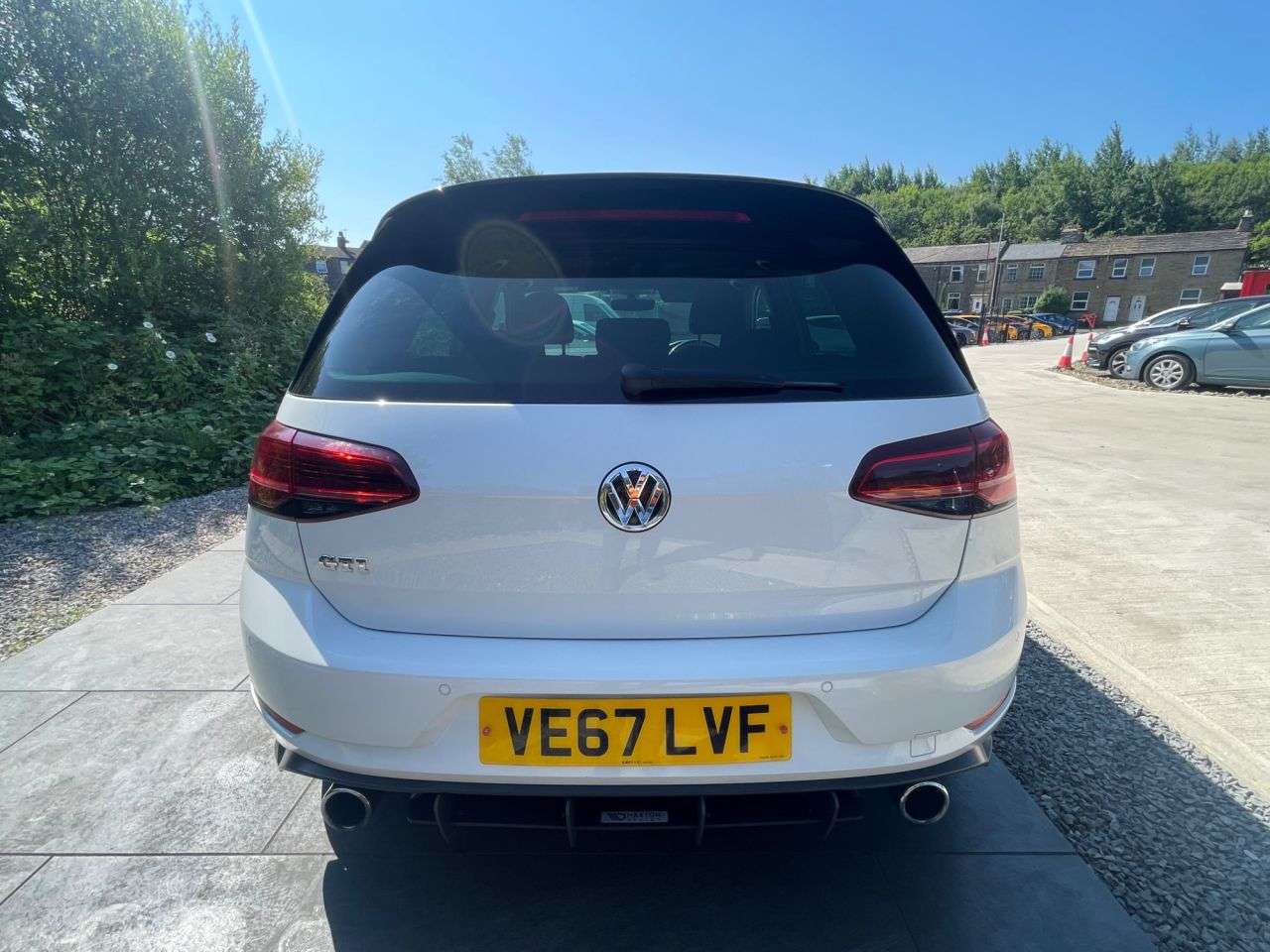 2017 VOLKSWAGEN GOLF 2017 VOLKSWAGEN GOLF