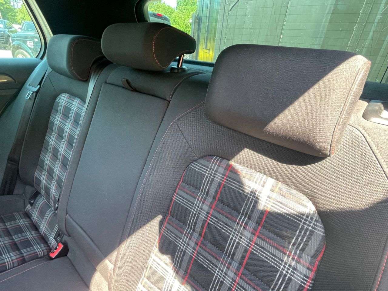 2017 VOLKSWAGEN GOLF 2017 VOLKSWAGEN GOLF