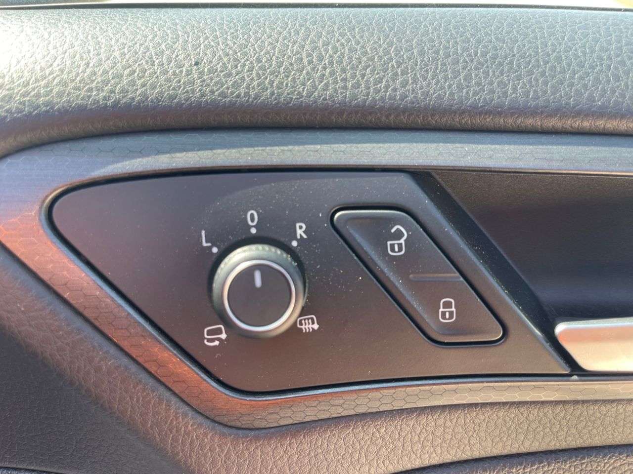 2017 VOLKSWAGEN GOLF 2017 VOLKSWAGEN GOLF