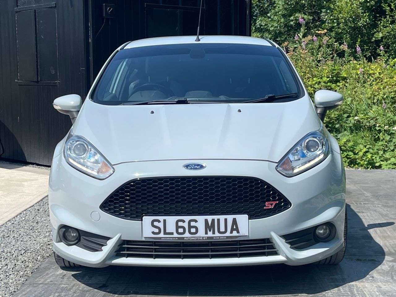 A 2017 FORD FIESTA 1.6T EcoBoost ST-200 Hatchback 3dr Petrol Manual Euro 6 (200 ps) 6 MONTHS W A 2017 FORD FIESTA 1.6T EcoBoost ST-200 Hatchback 3dr Petrol Manual Euro 6 (200 ps) 6 MONTHS W