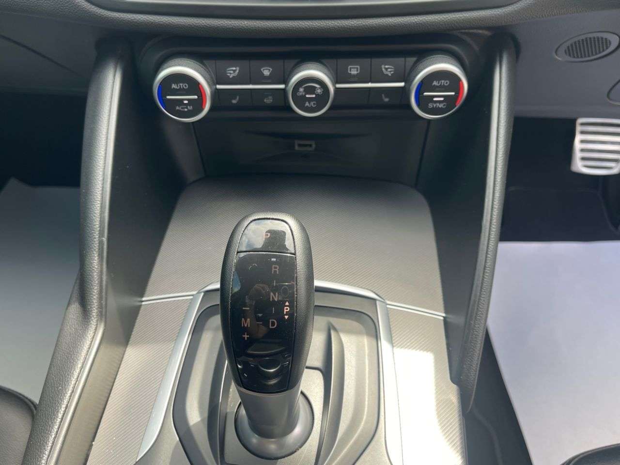 2019 ALFA ROMEO GIULIA 2019 ALFA ROMEO GIULIA