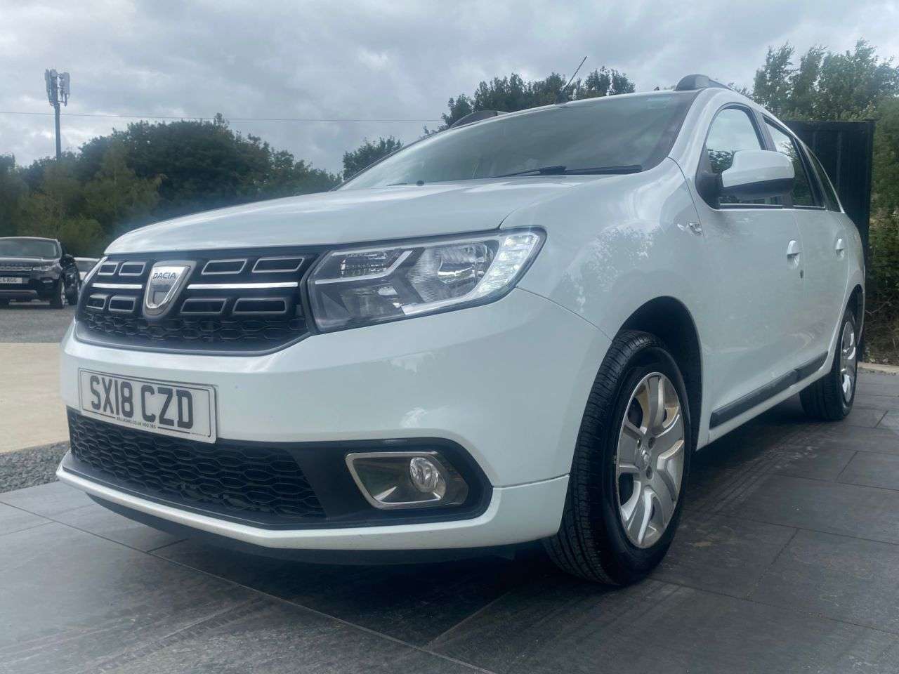 A 2018 DACIA LOGAN MCV 0.9 TCe Laureate Estate 5dr Petrol Manual Euro 6 (s/s) (90 ps) LOW MILEAGE A 2018 DACIA LOGAN MCV 0.9 TCe Laureate Estate 5dr Petrol Manual Euro 6 (s/s) (90 ps) LOW MILEAGE