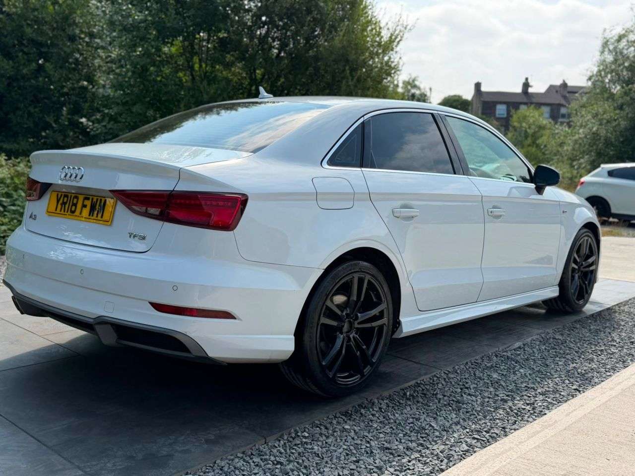 A 2018 AUDI A3 1.5 TFSI CoD S line Saloon 4dr Petrol S Tronic Euro 6 (s/s) (150 ps) 6 MONT A 2018 AUDI A3 1.5 TFSI CoD S line Saloon 4dr Petrol S Tronic Euro 6 (s/s) (150 ps) 6 MONT