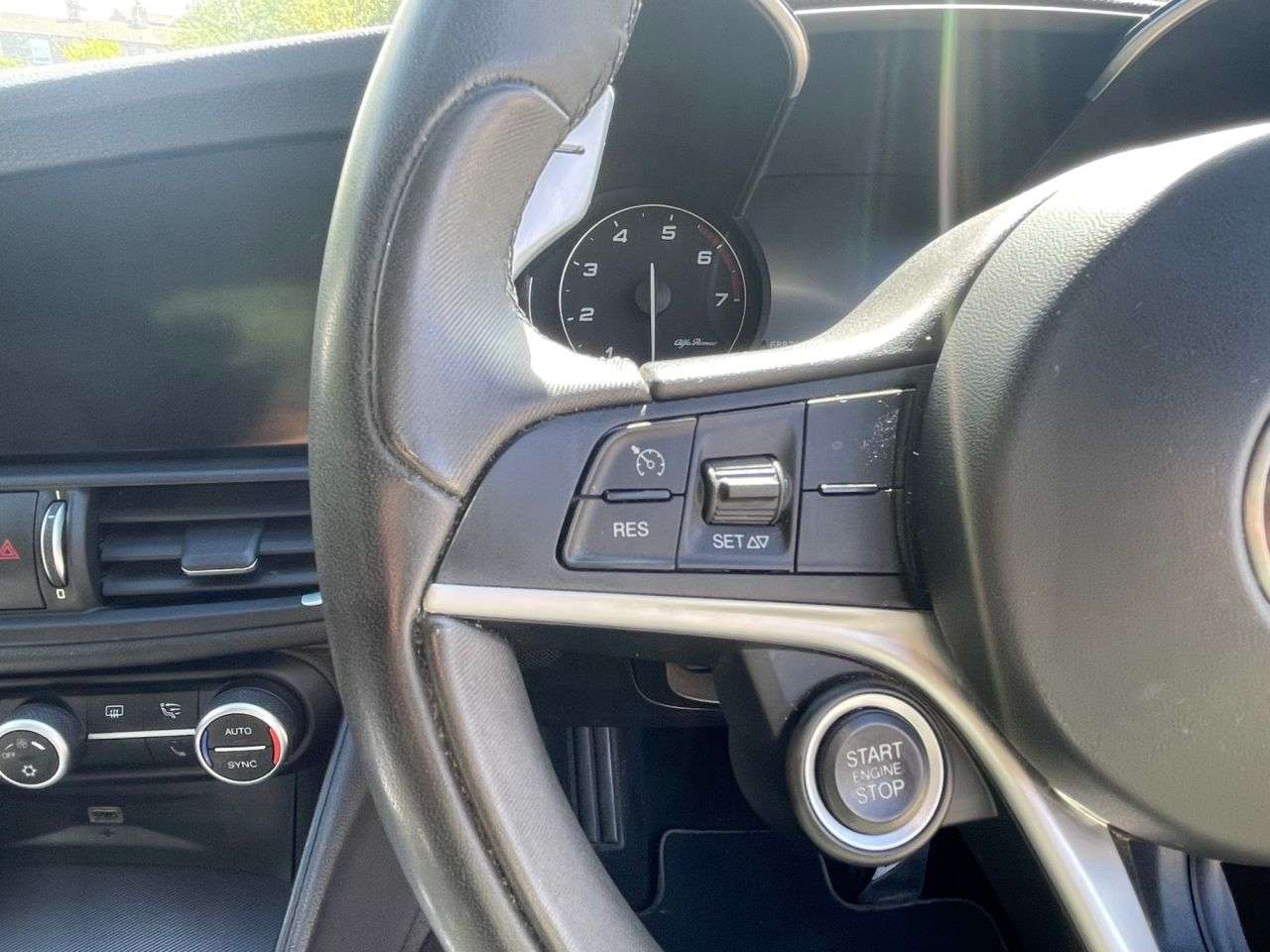 2017 ALFA ROMEO GIULIA 2017 ALFA ROMEO GIULIA