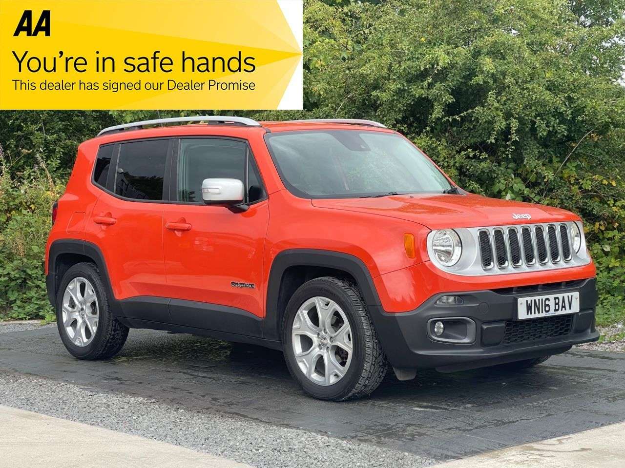 A 2016 JEEP RENEGADE 1.6 MultiJetII Limited SUV 5dr Diesel Manual Euro 6 (s/s) (120 ps) 6 MONTHS A 2016 JEEP RENEGADE 1.6 MultiJetII Limited SUV 5dr Diesel Manual Euro 6 (s/s) (120 ps) 6 MONTHS