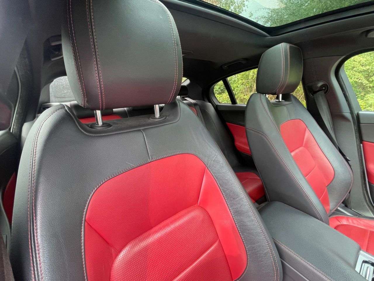 2018 JAGUAR XE 2018 JAGUAR XE