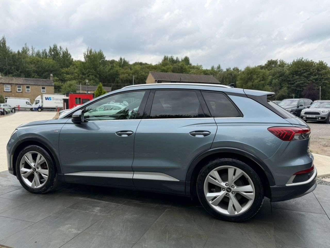 2021 AUDI Q4 E-TRON 2021 AUDI Q4 E-TRON
