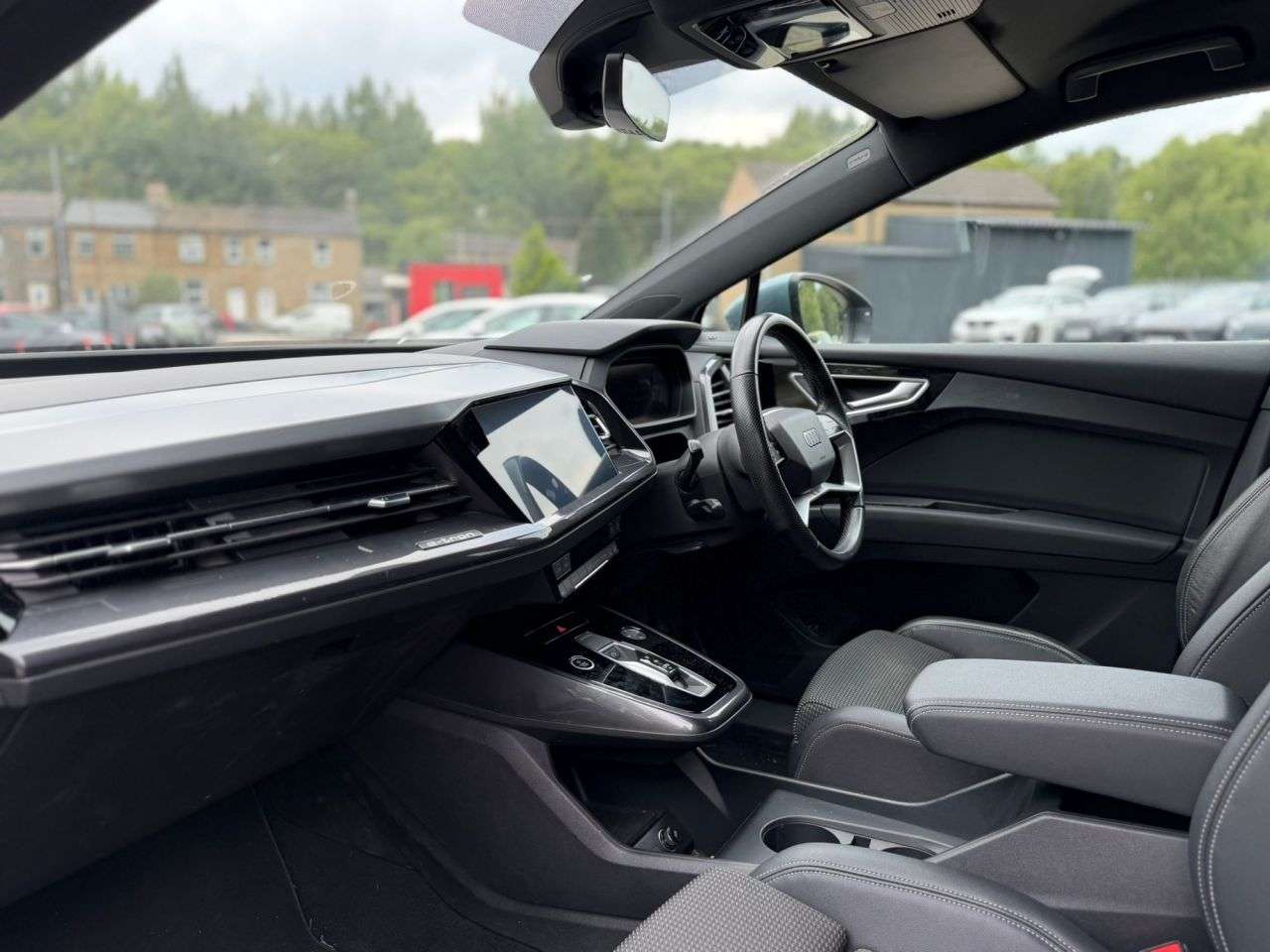 2021 AUDI Q4 E-TRON 2021 AUDI Q4 E-TRON