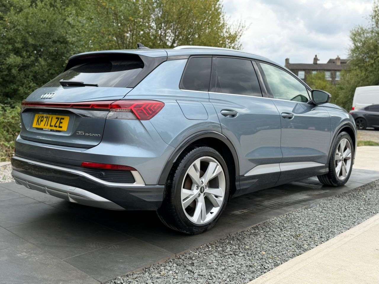 2021 AUDI Q4 E-TRON 2021 AUDI Q4 E-TRON