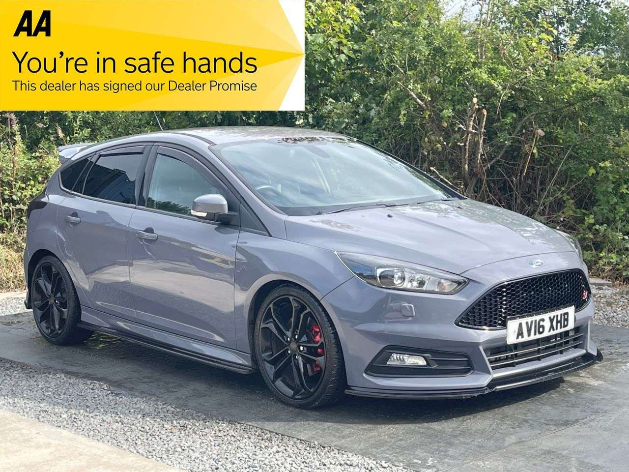 A 2016 FORD FOCUS 2.0 TDCi ST-3 Hatchback 5dr Diesel Manual Euro 6 (s/s) (185 ps) RECARO LEAT A 2016 FORD FOCUS 2.0 TDCi ST-3 Hatchback 5dr Diesel Manual Euro 6 (s/s) (185 ps) RECARO LEAT