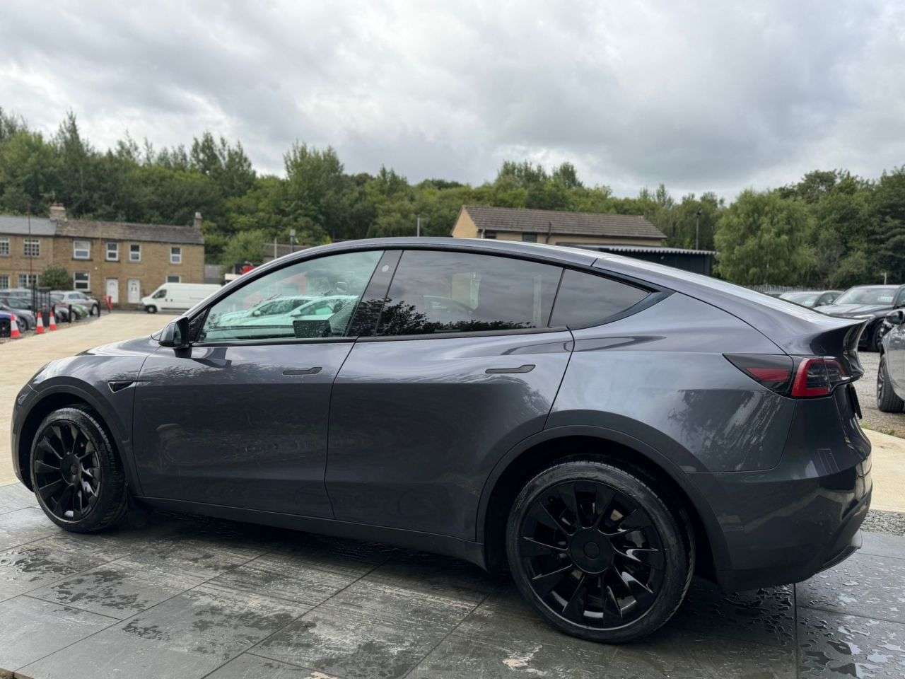 2022 TESLA MODEL Y 2022 TESLA MODEL Y