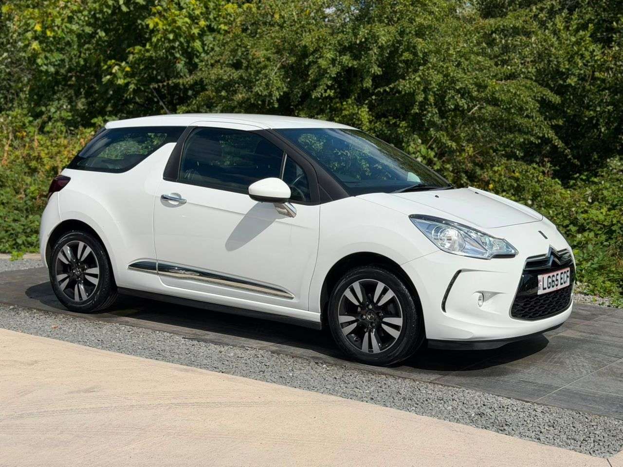 2015 DS AUTOMOBILES DS 3 2015 DS AUTOMOBILES DS 3