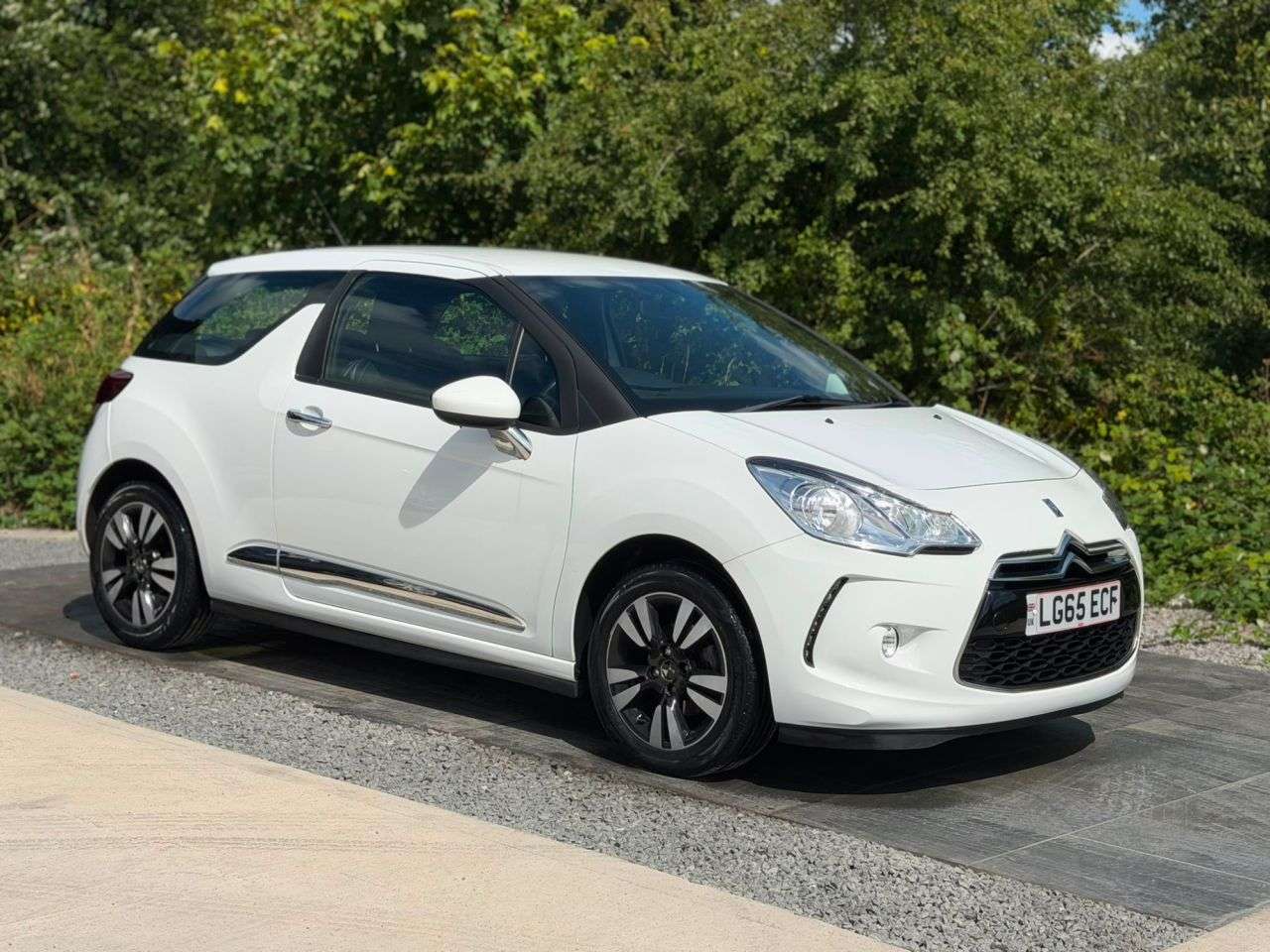 2015 DS AUTOMOBILES DS 3 2015 DS AUTOMOBILES DS 3