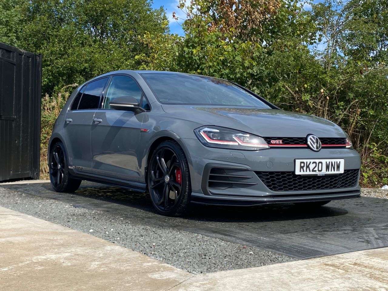 A 2020 VOLKSWAGEN GOLF 2.0 TSI GTI TCR Hatchback 5dr Petrol DSG Euro 6 (s/s) (290 ps) ADAPTIVE CRU A 2020 VOLKSWAGEN GOLF 2.0 TSI GTI TCR Hatchback 5dr Petrol DSG Euro 6 (s/s) (290 ps) ADAPTIVE CRU
