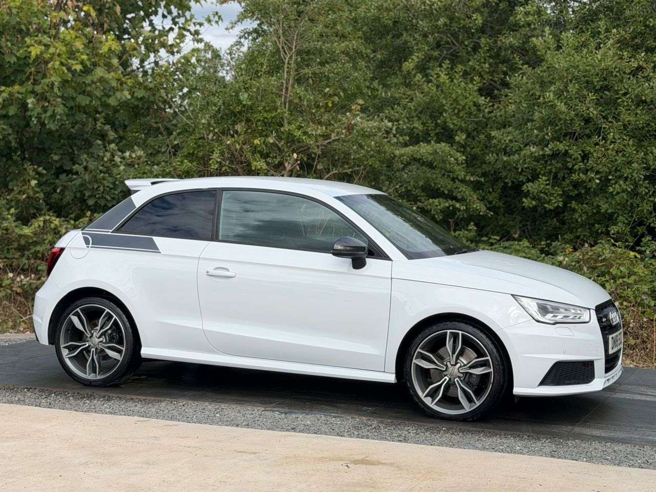A 2018 AUDI S1 2.0 TFSI Competition Hatchback 3dr Petrol Manual quattro Euro 6 (s/s) (231 A 2018 AUDI S1 2.0 TFSI Competition Hatchback 3dr Petrol Manual quattro Euro 6 (s/s) (231