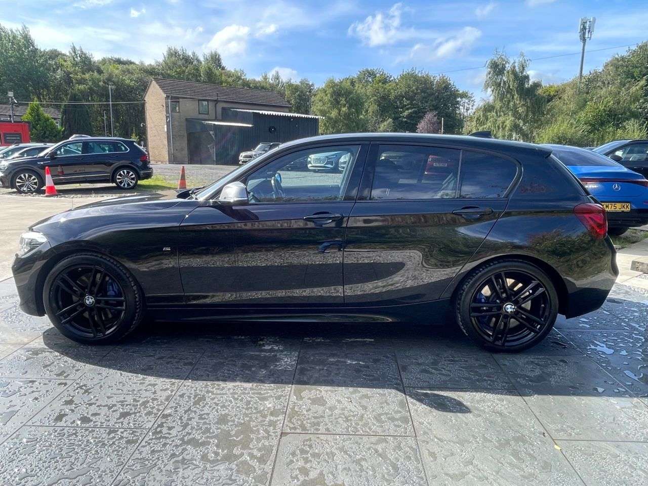 2017 BMW 1 SERIES 2017 BMW 1 SERIES