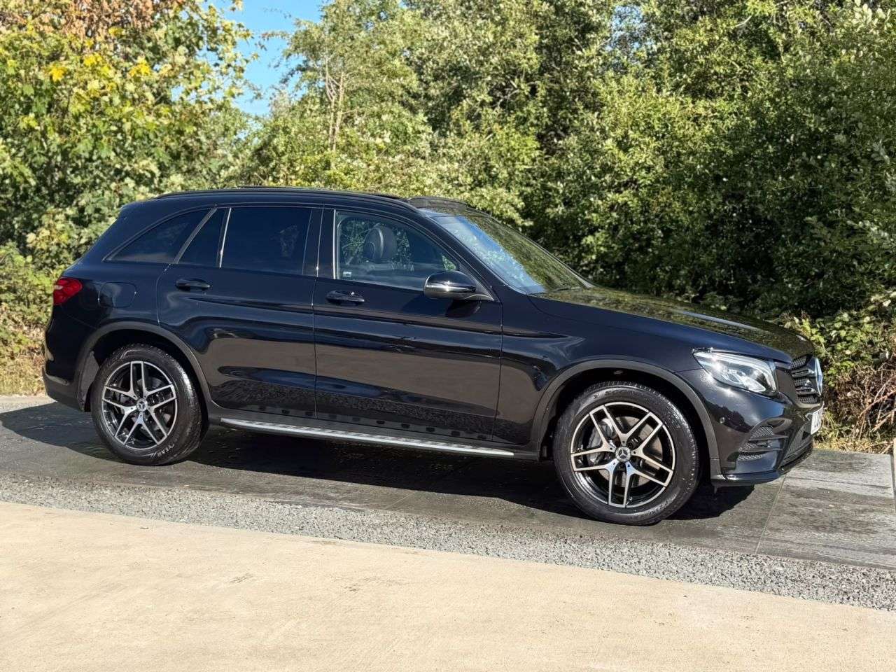 A 2019 MERCEDES-BENZ GLC 2.1 GLC250d AMG Night Edition SUV 5dr Diesel G-Tronic+ 4MATIC Euro 6 (s/s) A 2019 MERCEDES-BENZ GLC 2.1 GLC250d AMG Night Edition SUV 5dr Diesel G-Tronic+ 4MATIC Euro 6 (s/s)