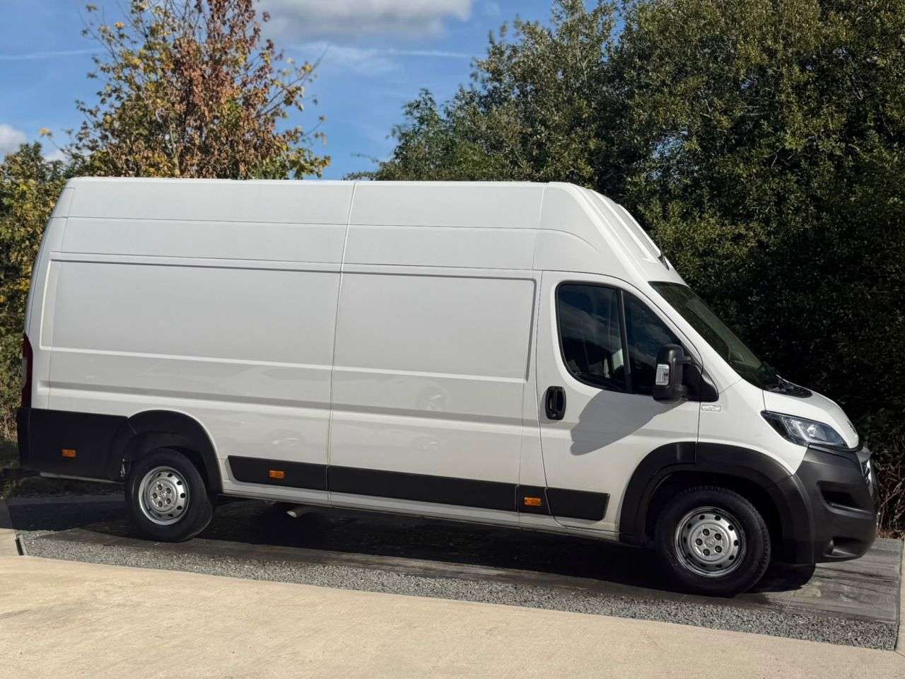 A 2023 PEUGEOT BOXER 2.2 BlueHDi 435 Professional Premium + Panel Van 5dr Diesel Manual L4 H3 Eu A 2023 PEUGEOT BOXER 2.2 BlueHDi 435 Professional Premium + Panel Van 5dr Diesel Manual L4 H3 Eu