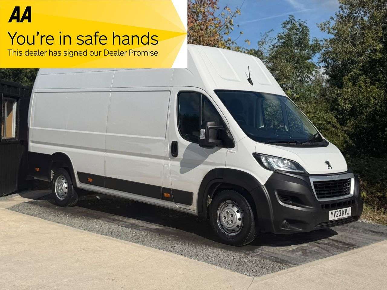 A 2023 PEUGEOT BOXER 2.2 BlueHDi 435 Professional Premium + Panel Van 5dr Diesel Manual L4 H3 Eu A 2023 PEUGEOT BOXER 2.2 BlueHDi 435 Professional Premium + Panel Van 5dr Diesel Manual L4 H3 Eu