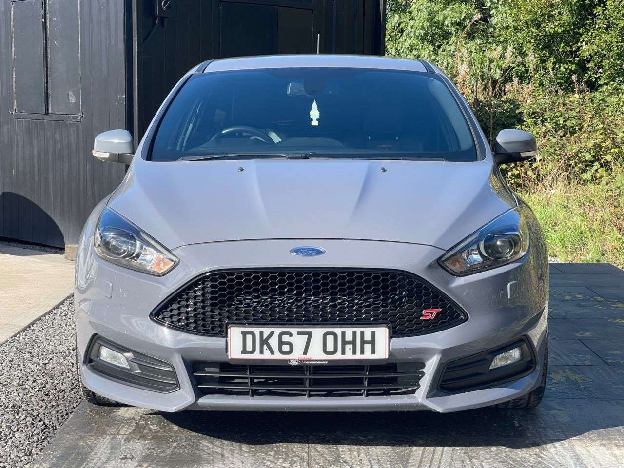 A 2017 FORD FOCUS 2.0T EcoBoost ST-3 Hatchback 5dr Petrol Manual Euro 6 (s/s) (250 ps) APPLEC A 2017 FORD FOCUS 2.0T EcoBoost ST-3 Hatchback 5dr Petrol Manual Euro 6 (s/s) (250 ps) APPLEC