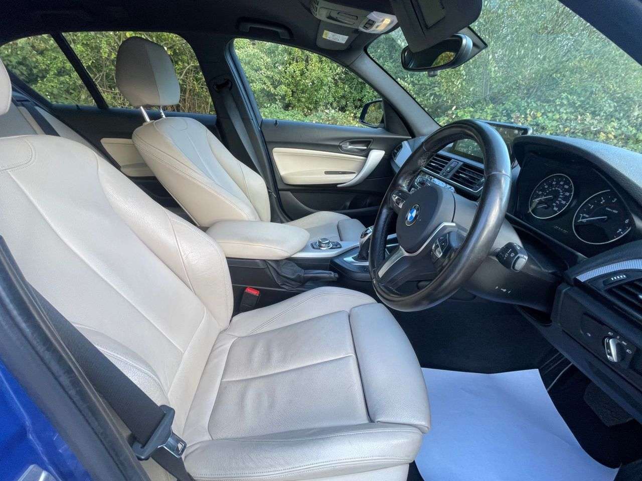 2017 BMW 1 SERIES 2017 BMW 1 SERIES