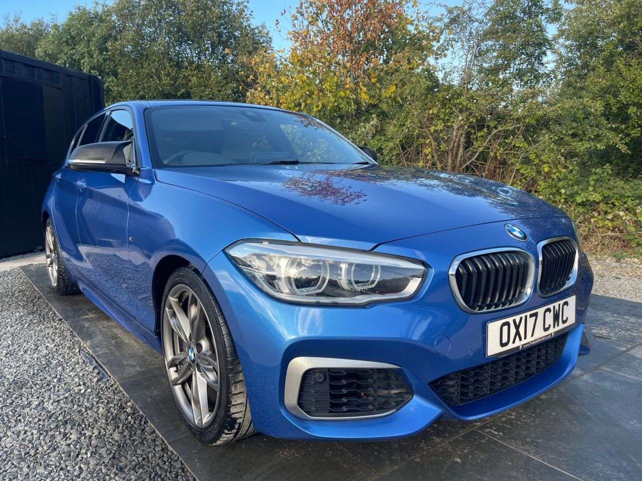 2017 BMW 1 SERIES 2017 BMW 1 SERIES