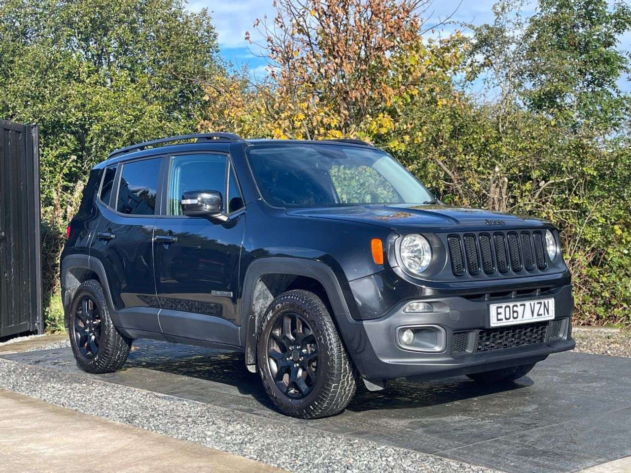 A 2017 JEEP RENEGADE 2.0 MultiJetII Longitude SUV 5dr Diesel Manual 4WD Euro 6 (s/s) (140 ps) 6 A 2017 JEEP RENEGADE 2.0 MultiJetII Longitude SUV 5dr Diesel Manual 4WD Euro 6 (s/s) (140 ps) 6